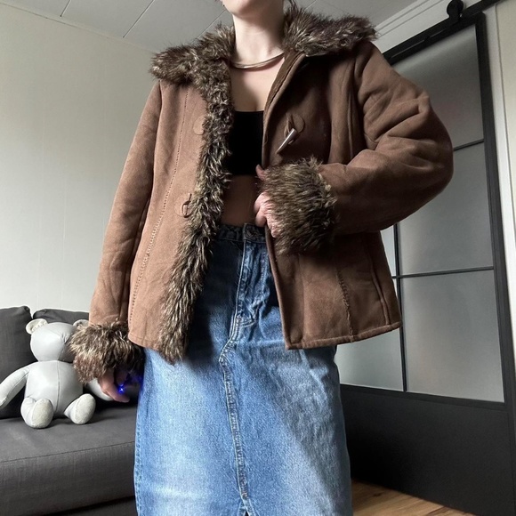 Vintage y2k Brown Faux Suede, Fur Interior Jacket - Picture 2 of 8